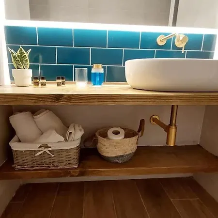 Tsiamis Sea & Sun Cozy Getaways Lechaio